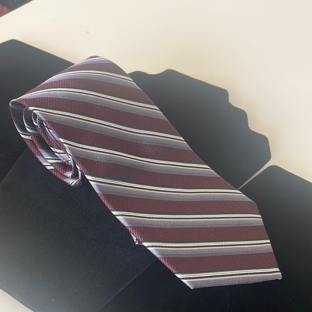Burgundy and Grey Striped Handmade Silk Tie - Pronto Uomo
